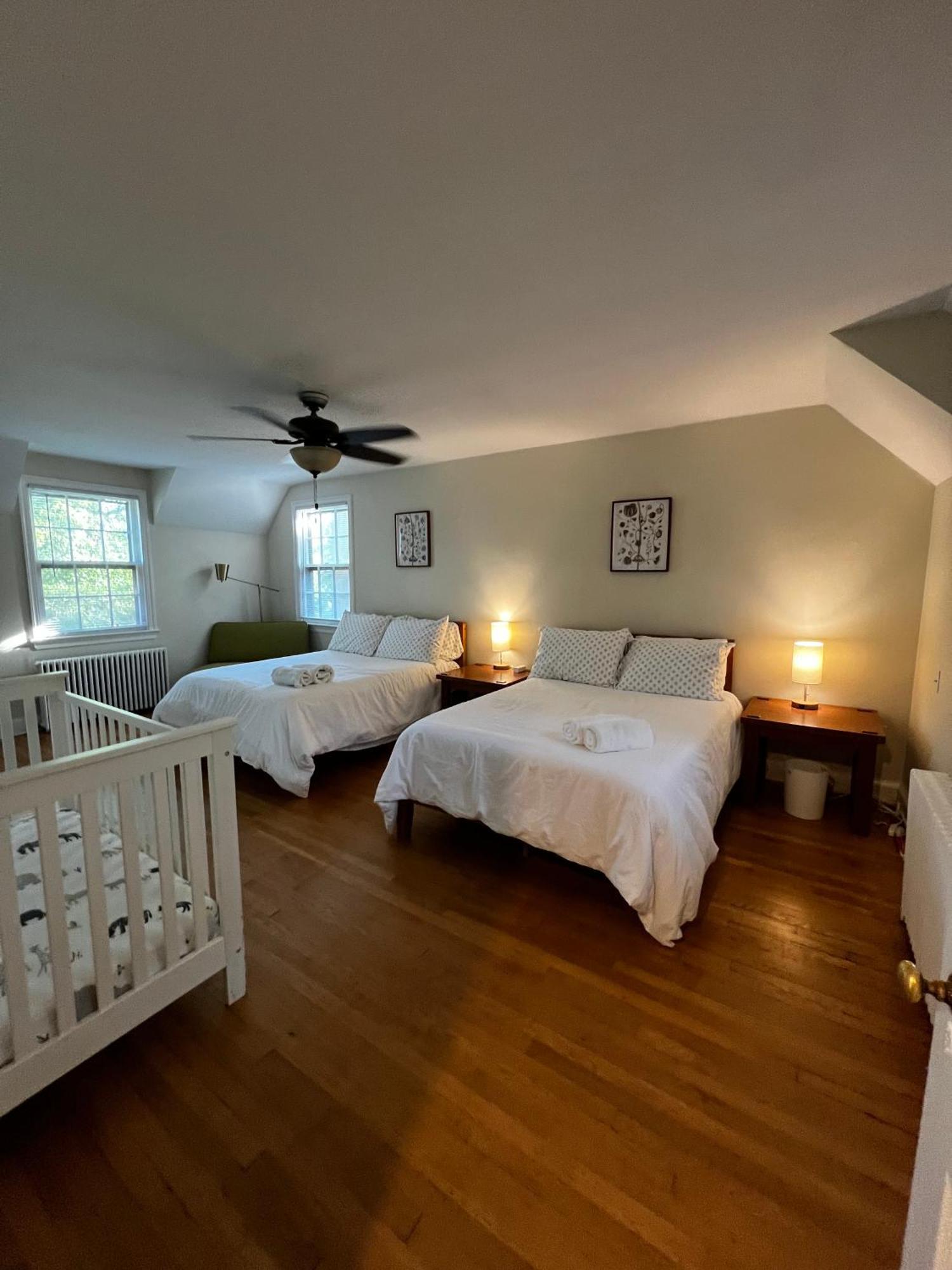 Dc'S Best Location 4 Bed With Parking Walk To Metro And Nightlife Bethesda Row Chevy Chase Bagian luar foto