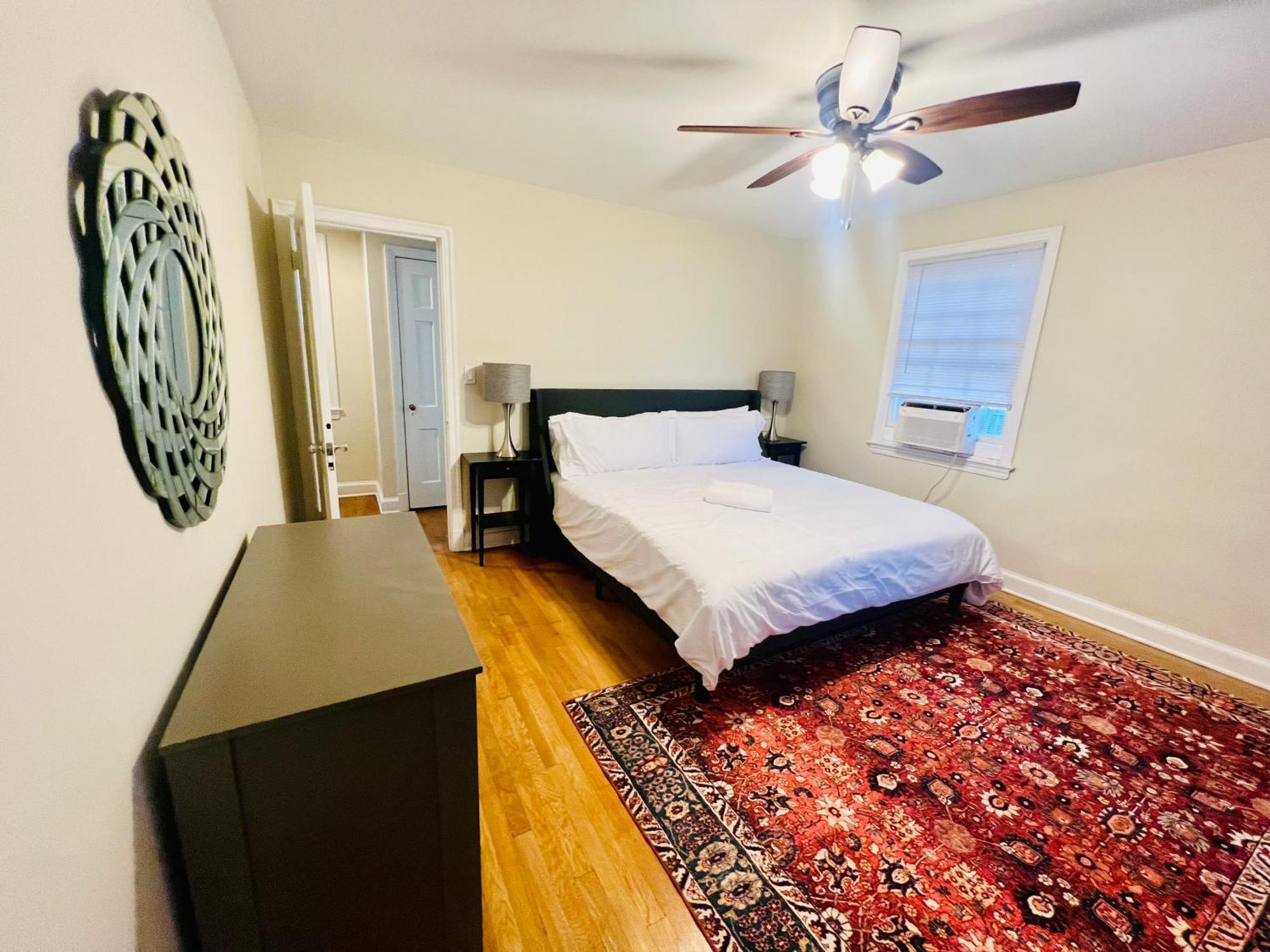 Dc'S Best Location 4 Bed With Parking Walk To Metro And Nightlife Bethesda Row Chevy Chase Bagian luar foto